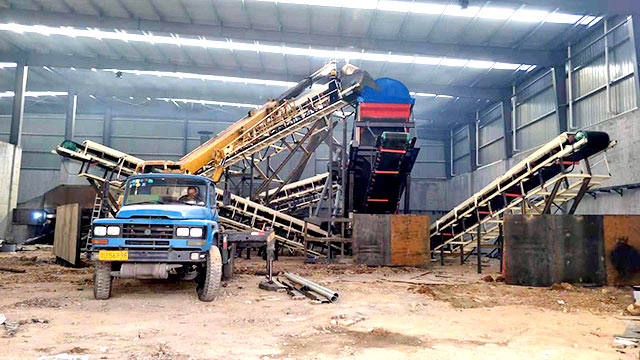 Supporting equipment of mobile crusher
